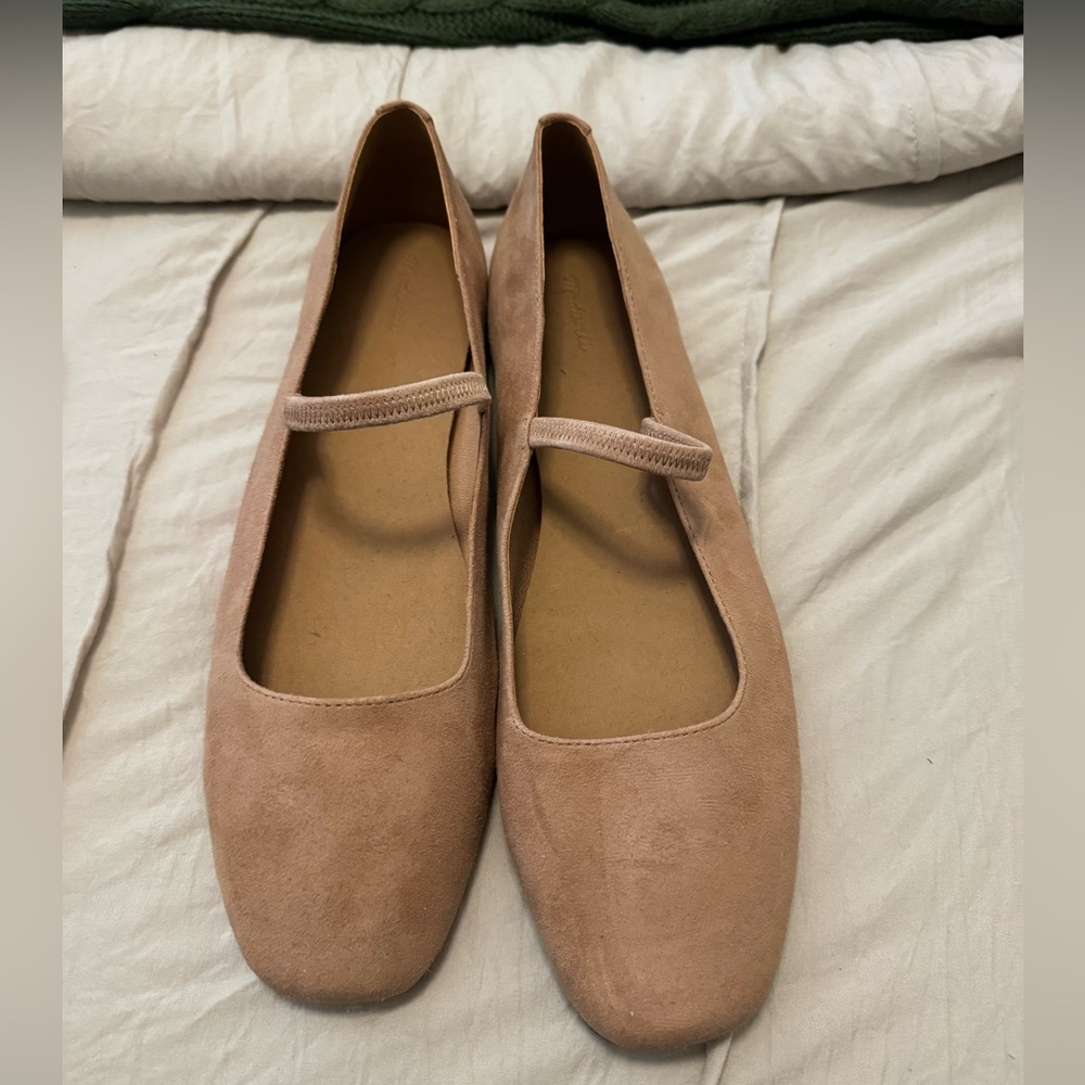 New without tags suede Madewell flats